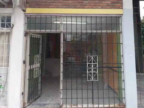 Local comercial en venta - 1 Baño - Villa Lugano
