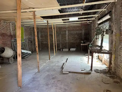 Galpón en  Alquiler en jose Leon suarez
