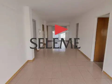 Alberdi 100, Piso 10