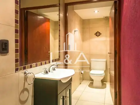 Casa 4 ambientes con 1 baño