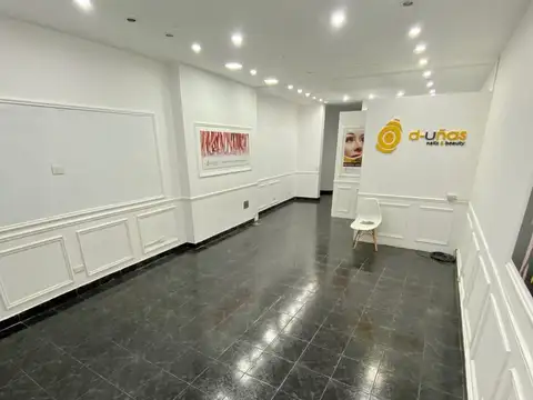 Local Jorge Luis Borges 2100