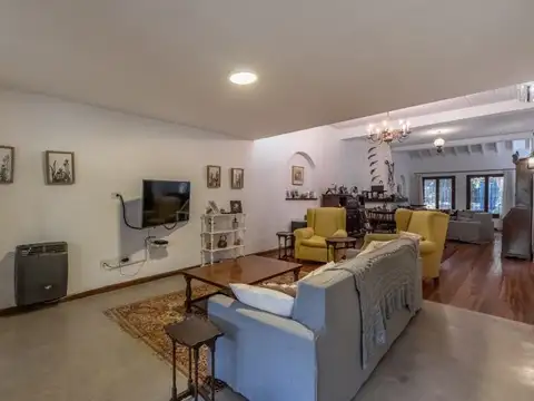 Eduardo Costa 1530 , Piso No definido