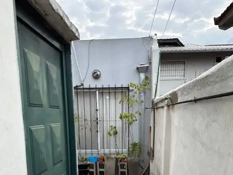 Depto Tipo Casa en Venta en Virreyes Oeste, USD 94.000