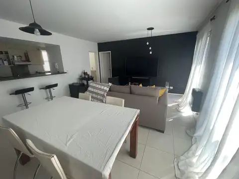 Departamento 2 ambientes con 2 baños