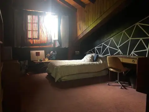 Casa 5 ambientes con 6 baños