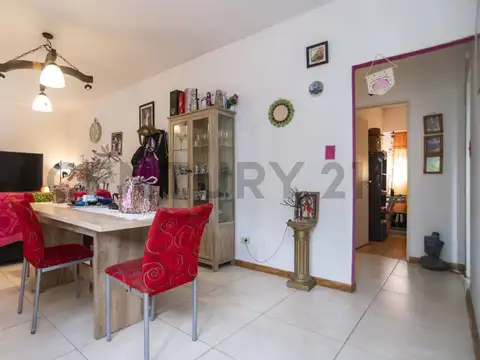 PH EN VENTA  EN VILLA ELVIRA 3 DORMITORIOS