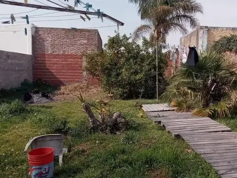 Primera Junta e/ Rio Juramento y Alsina