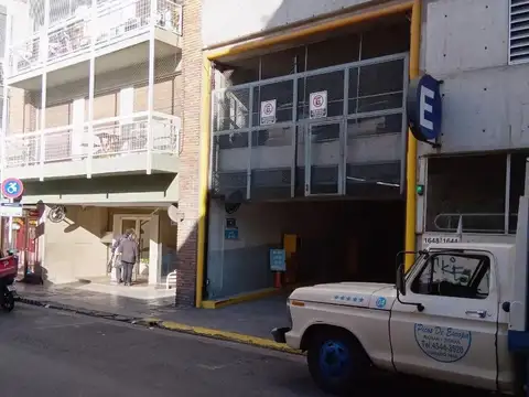 Cochera en venta - 12Mts2 - Congreso