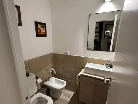 DUPLEX EN VENTA - 3 DORMITORIOS - DOCTA  