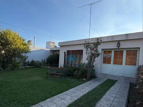 ¡OPORTUNIDAD EN JESÚS MARÍA! CASA DE 3 DORMITORIOS A METROS DEL CENTRO