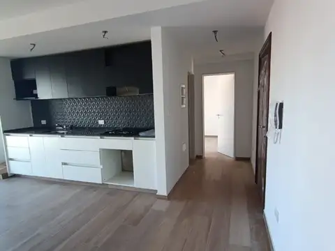 3 AMB CON COCHERA A ESTRENAR