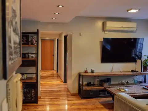 Departamento 4 ambientes con 2 baños
