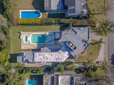 VENTA Casa 9 ambientes, APTA CREDITO | Golfers Country Club, Pilar