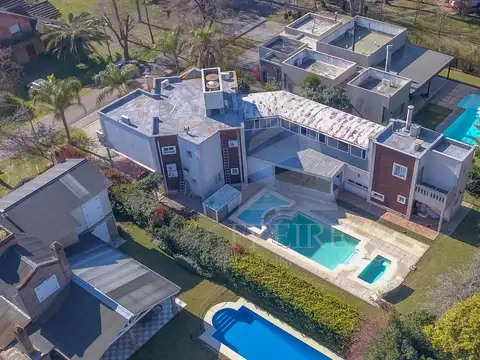 Casa en Venta de 6 dormitorios