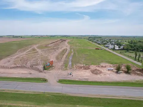 Terreno en Venta 30  mts Fondo