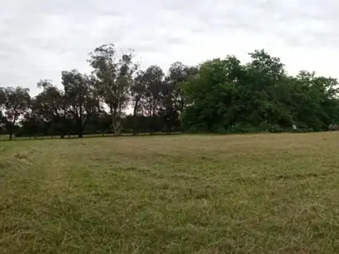 Hermoso lote interno estilo chacras en Barrio La Ranita