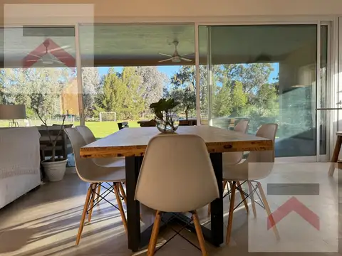 Casa 4 dormitorios piscina gran lote 2170m2 APTA CREDITO Barrio Chacras de la Reserva Cardales