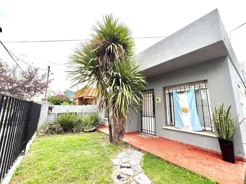 Casa en Venta en Luis Guillon