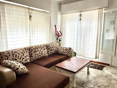 Casa en Venta en Luis Guillon, USD 80.000
