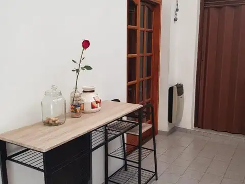Depto Tipo Casa en Venta de 4 ambientes
