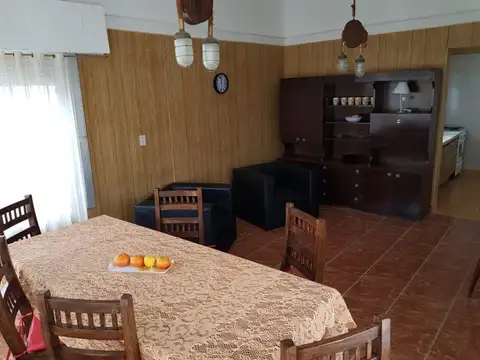 HIPÓLITO YRIGOYEN 1100