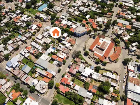 CASA  6 DORM VENTA ZONA MACROCENTRO NORTE