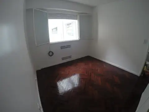 ALQUILER - 3 AMB. C/DEP - BALCON AL C/FRENTE - LUMINOSO - INMEJORABLE UBICACION