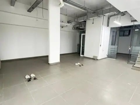 Local en Alquiler en Retiro, USD 2.500