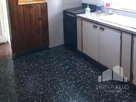 Casa en Venta en Castelar Sur, USD 120.000