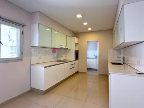 Avenida San Juan 1200, Piso 16