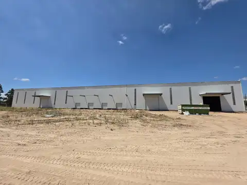 Nave Industrial De 12.000 m2 En Alquiler en Parque Industrial Campana