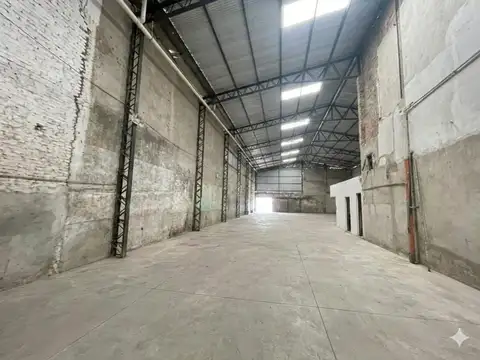 Galpon en Alquiler en Mataderos, $ 4.000.000