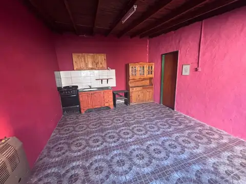 Depto Tipo Casa en Alquiler de 2 ambientes