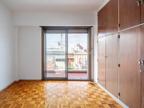 Departamento 2 ambientes con balcón