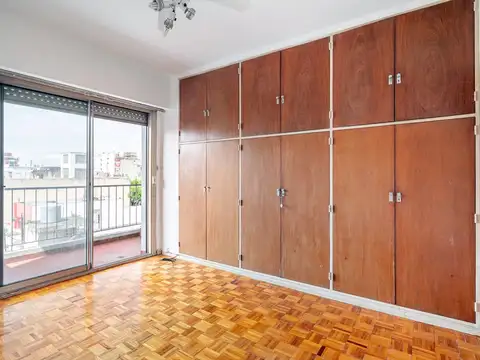 Departamento 2 ambientes con balcón