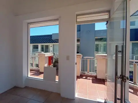 ALQUILER LOCAL GALERIA PASEO VICTORIA FUNES