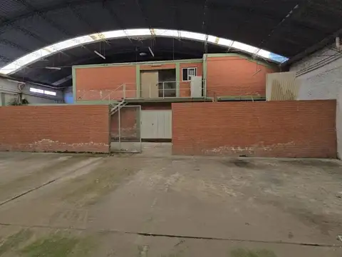 Galpon en Venta en Villa Dominico, USD 240.000