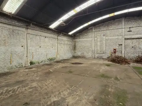 Galpon en Venta en Villa Dominico, USD 240.000