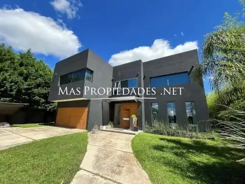 Venta Casa en Lagos de Canning 3 Dormitorios