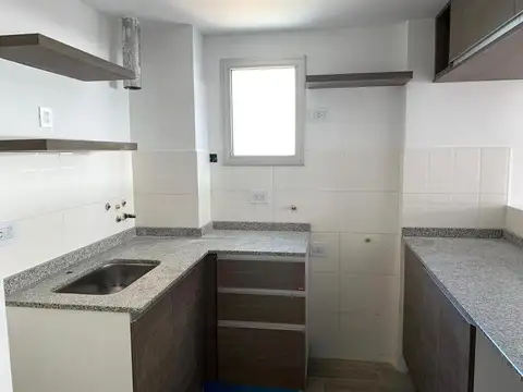 VENTA Espectacular Dpto de 1 dormitorio con patio con entrega inmediata !
