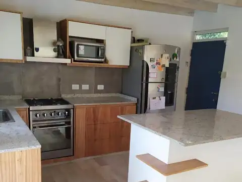 Casa en Venta en Quilmes, USD 120.000