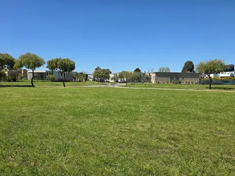 Lote Interno a la Venta en Barrio San Ramón, Pilar del Este