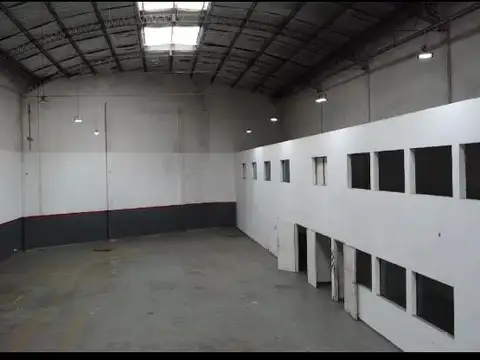 Galpon en Venta en Paternal, USD 2.000.000