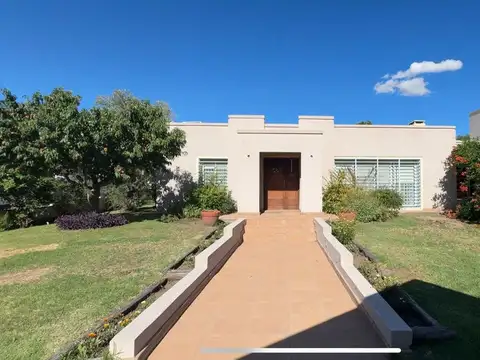 VENDE CASA JUANA KOSLAY - SAN LUIS