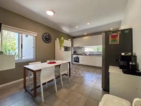 Casa en Venta en El Cantón - Barrio Islas, USD 265.000