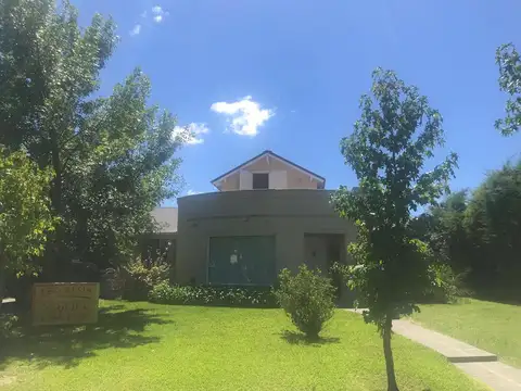 Casa en Venta en Belen de Escobar, USD 195.000