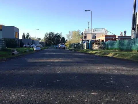 Lote  Perimetral En Barrio La Reserva Hudson