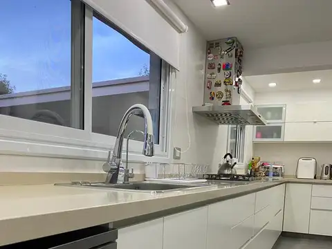 Hermosa casa en San Diego Country Club- Moreno