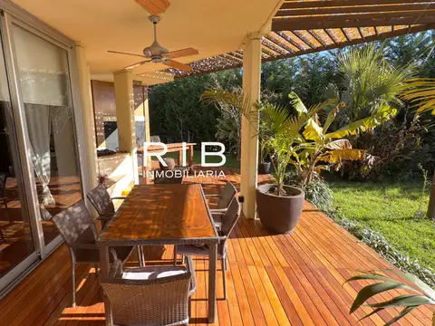 Casa en Venta en Carmel Country Club, USD 330.000