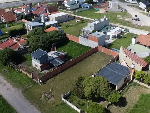 Terreno en Venta en Santa Elena, USD 26.000